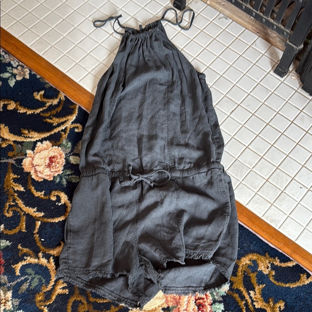 Bella Dahl Charcoal frayed‎ hem  Halter Romper- worn a few times